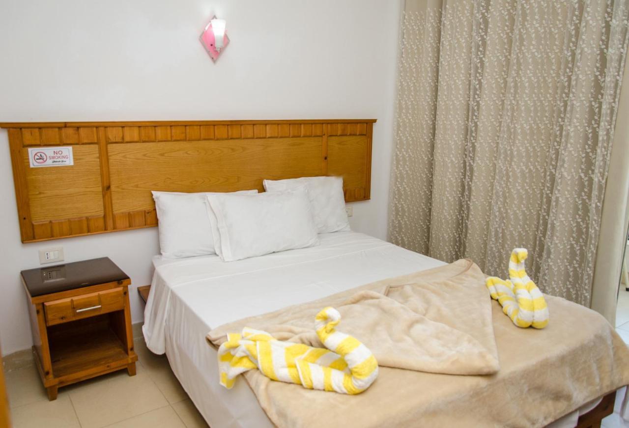 New Yalla Hotel Dahab Exterior photo