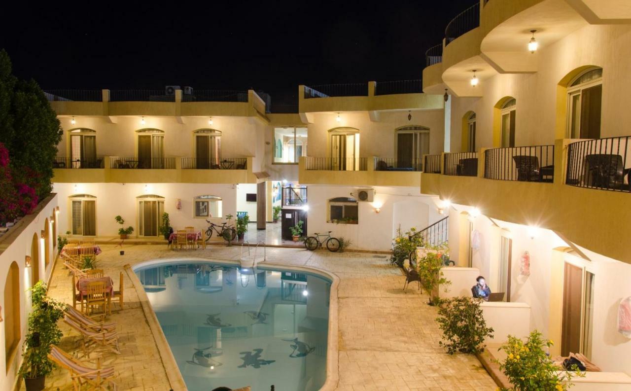 New Yalla Hotel Dahab Exterior photo