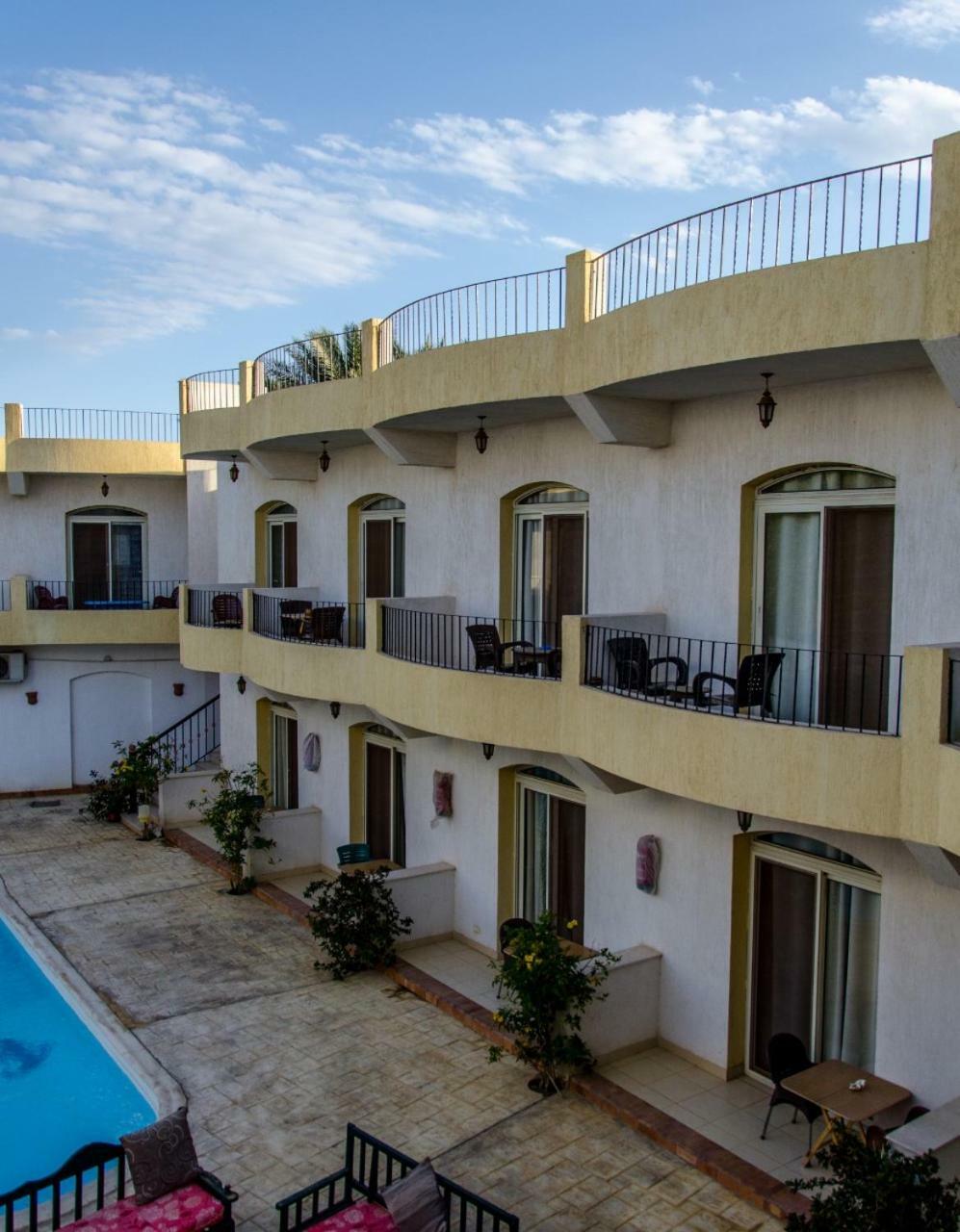 New Yalla Hotel Dahab Exterior photo